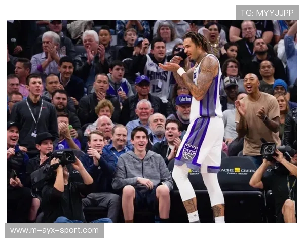 罗马全力以赴!边路硬度全面升级,助球队冲击巅峰 罗马全力以赴!边路硬度全面升级,助球队冲击巅峰