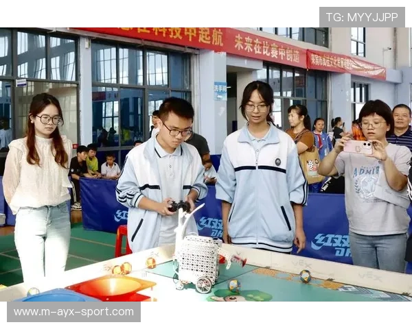 青少年“技能+文化+科技”体系日益完善，为行业提供强大支撑