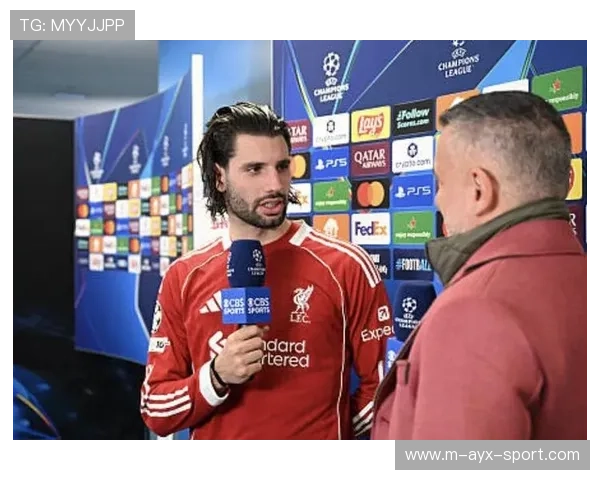 现实版追星成功!索博挑战儿时偶像C罗,索博列娃 现实版追星成功!索博挑战儿时偶像C罗,索博列娃